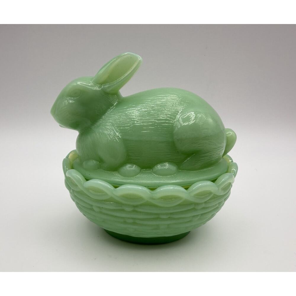 Mosser Glass Bunny on Basket Nest Green Jadeite Trinket Box 4” Easter Spring